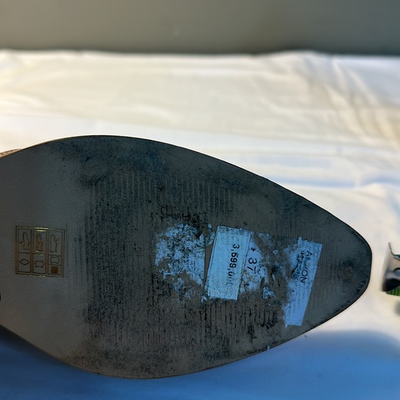 Salmon and Brown Western Ankle Boots - Picture 6 of 11